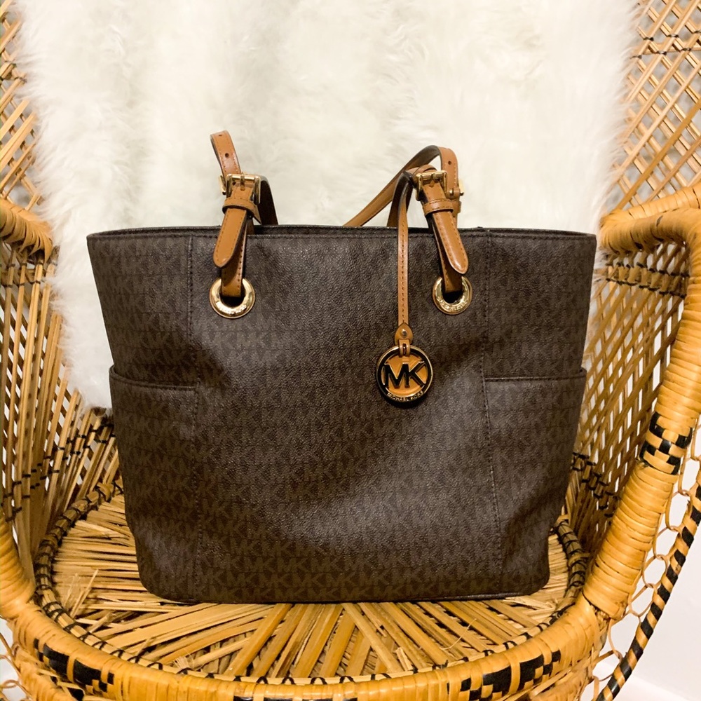 Michael Kors Jet Set Travel Tote